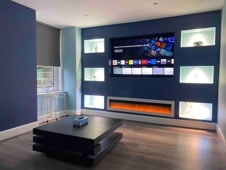Lovely 3 Bedroom Apartment With Private Garden In Edinburgh City Centre エクステリア 写真