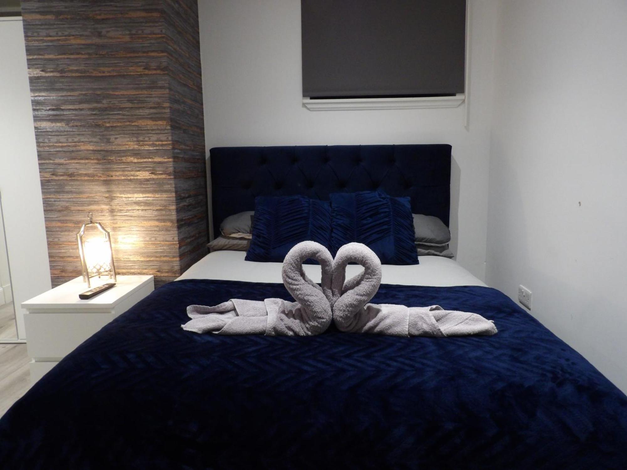 Lovely 3 Bedroom Apartment With Private Garden In Edinburgh City Centre エクステリア 写真