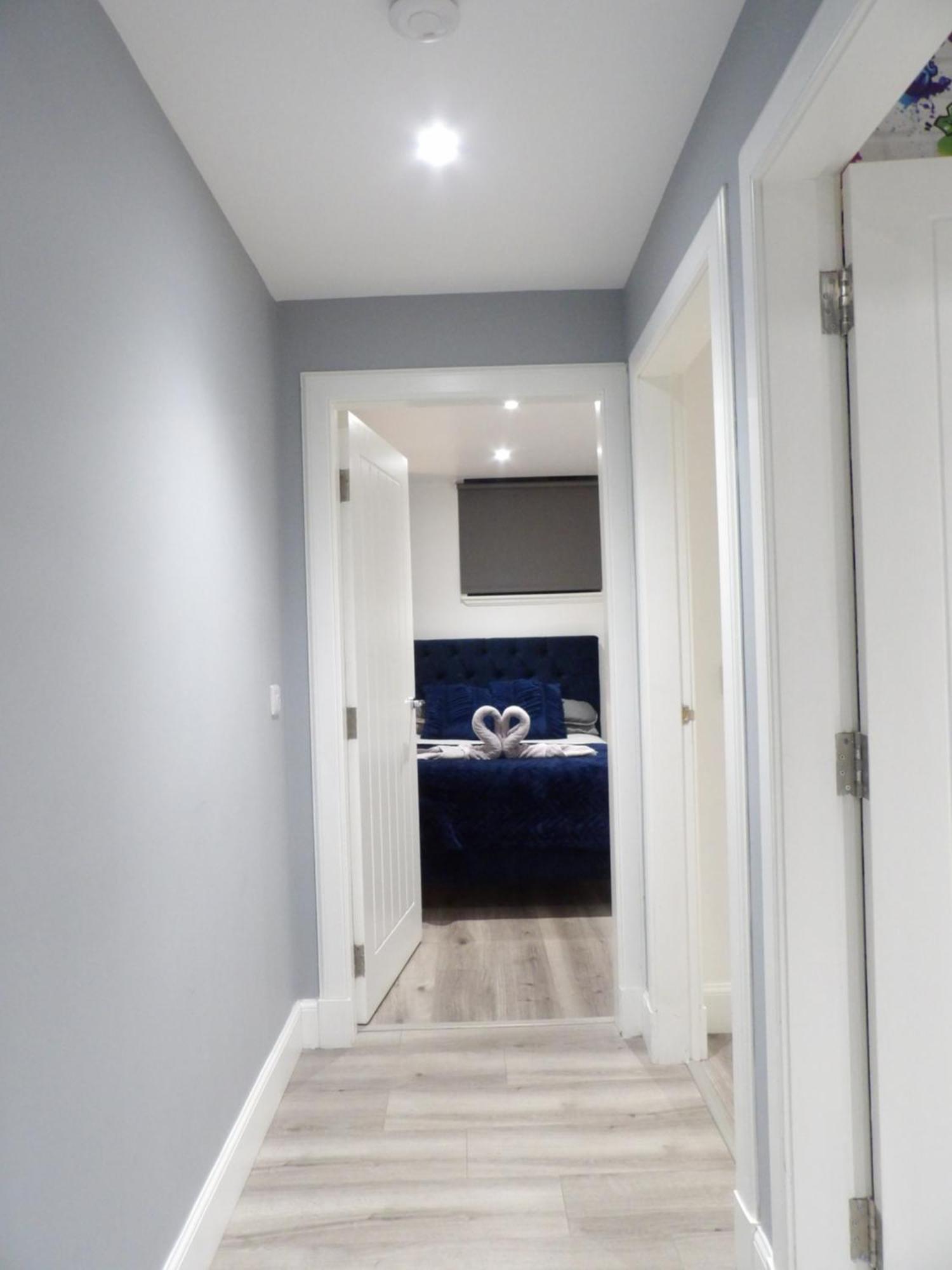Lovely 3 Bedroom Apartment With Private Garden In Edinburgh City Centre エクステリア 写真