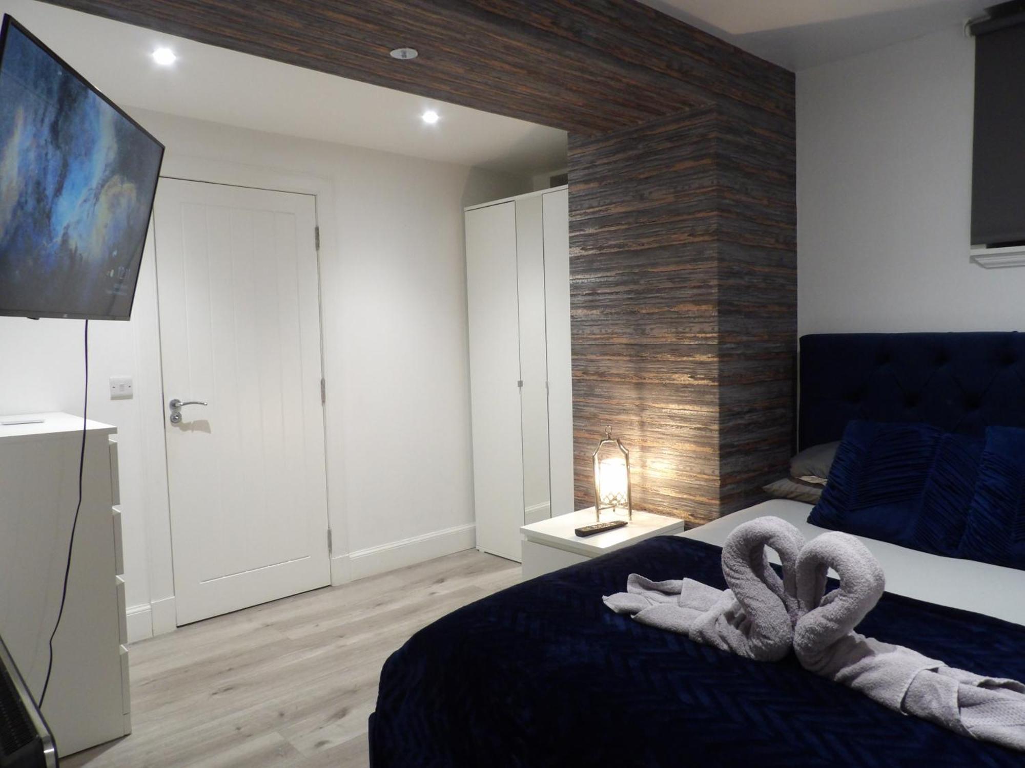 Lovely 3 Bedroom Apartment With Private Garden In Edinburgh City Centre エクステリア 写真