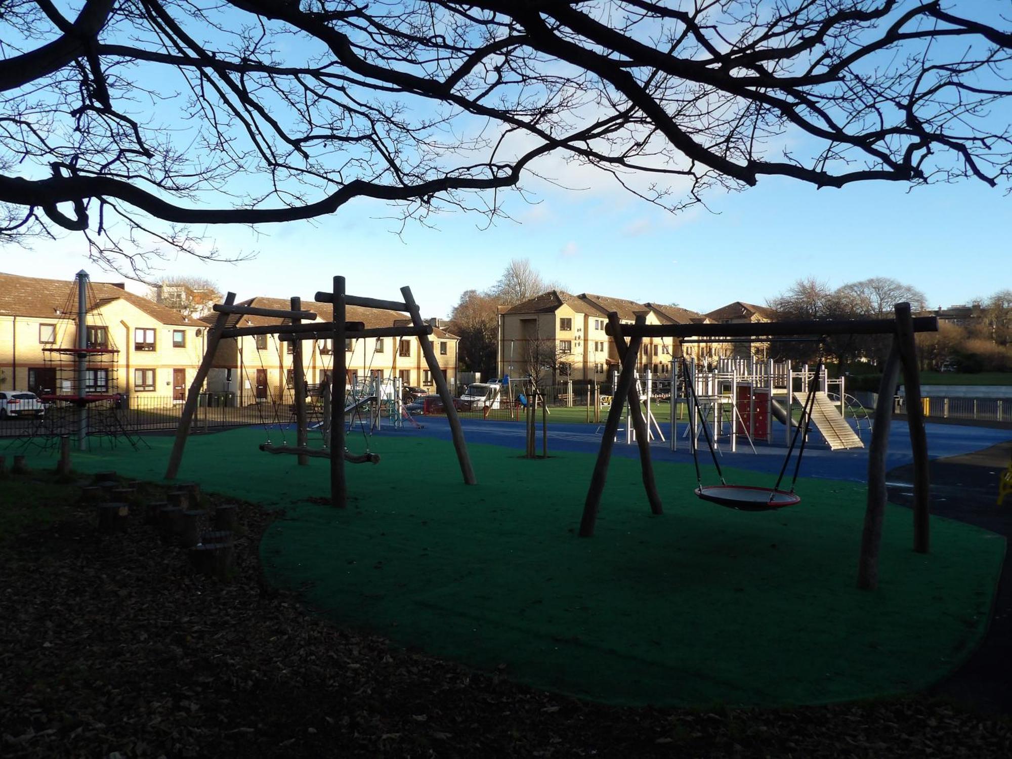 Lovely 3 Bedroom Apartment With Private Garden In Edinburgh City Centre エクステリア 写真